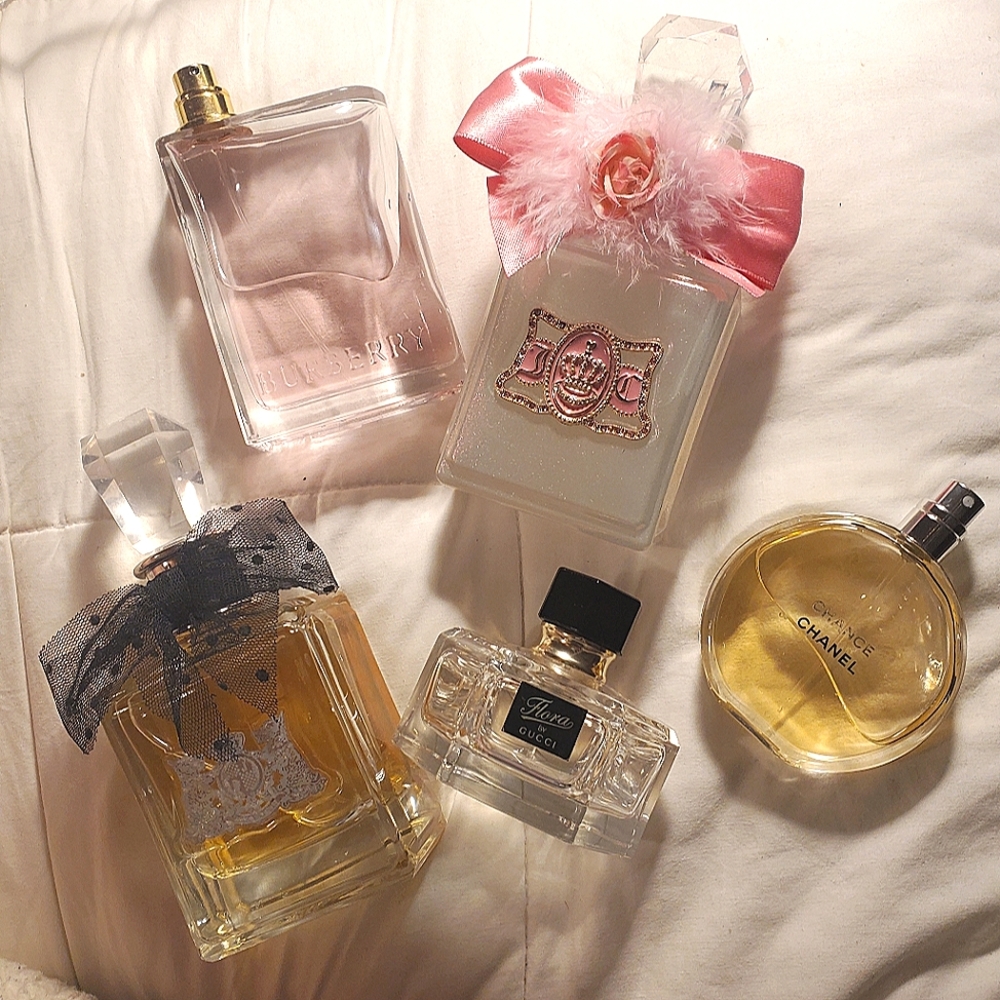 Chanel Gucci Juicy couture Burberry
